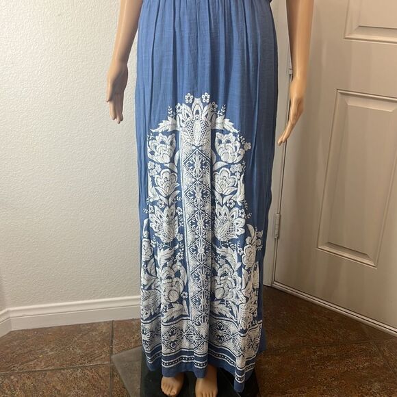 AUW Dress Sz Medium Blue Spaghetti Straps Sleeveless Crotchet Floral Summer Maxi - Picture 3 of 13